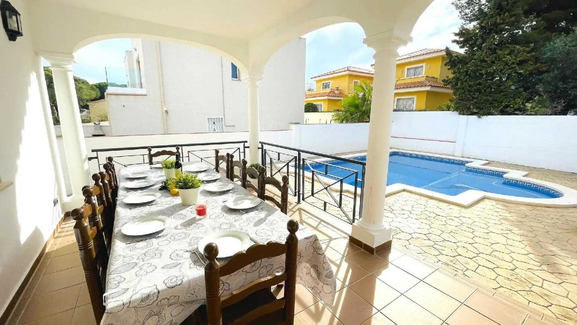 Ferienhaus Mit Privatpool Fuer 10 Personen Ca 371 Qm In Miami Platja, Costa Dorada Miami Playa Spain