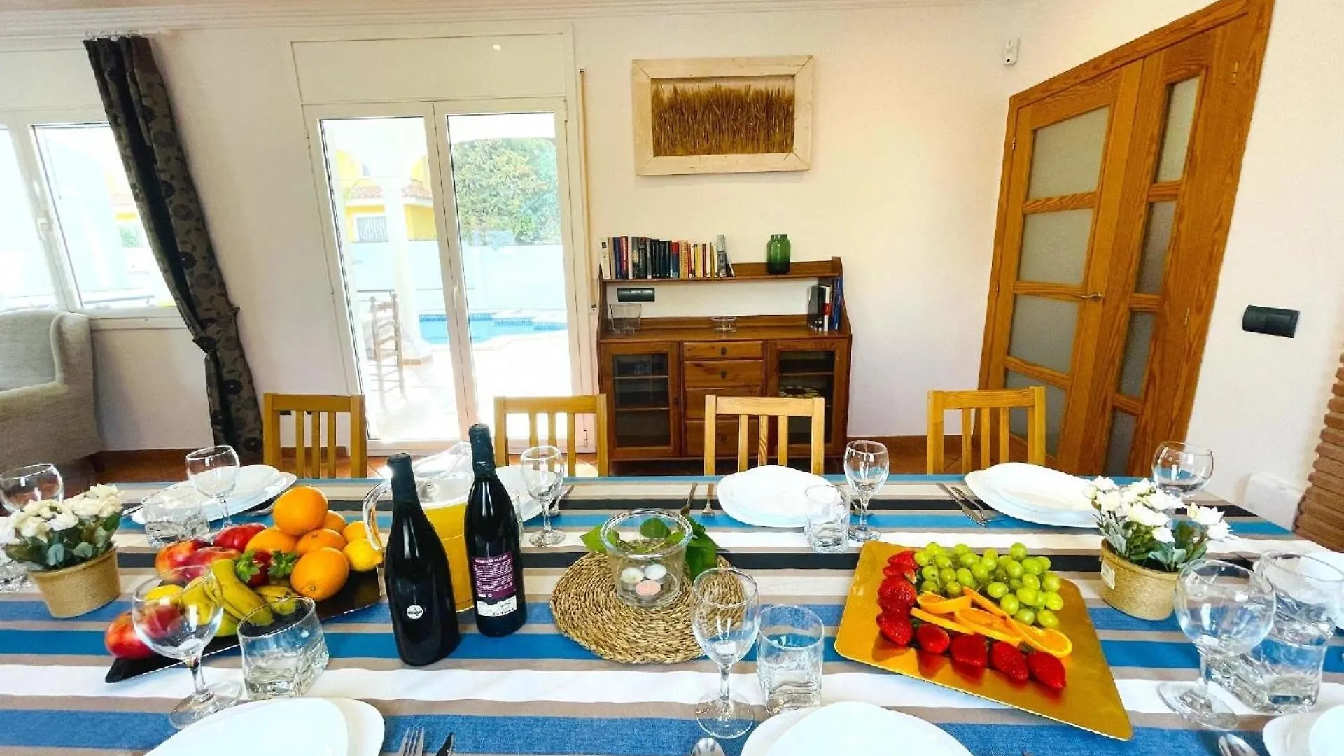 Ferienhaus Mit Privatpool Fuer 10 Personen Ca 371 Qm In Miami Platja, Costa Dorada Miami Playa Spain