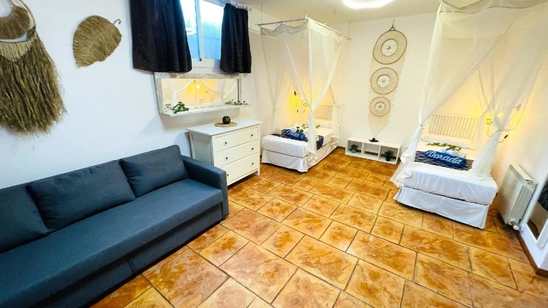 Ferienhaus Mit Privatpool Fuer 10 Personen Ca 371 Qm In Miami Platja, Costa Dorada Miami Playa